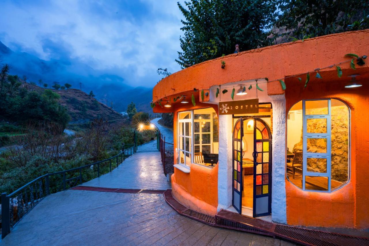 Zostel Plus Mussoorie- Kempty Exterior photo