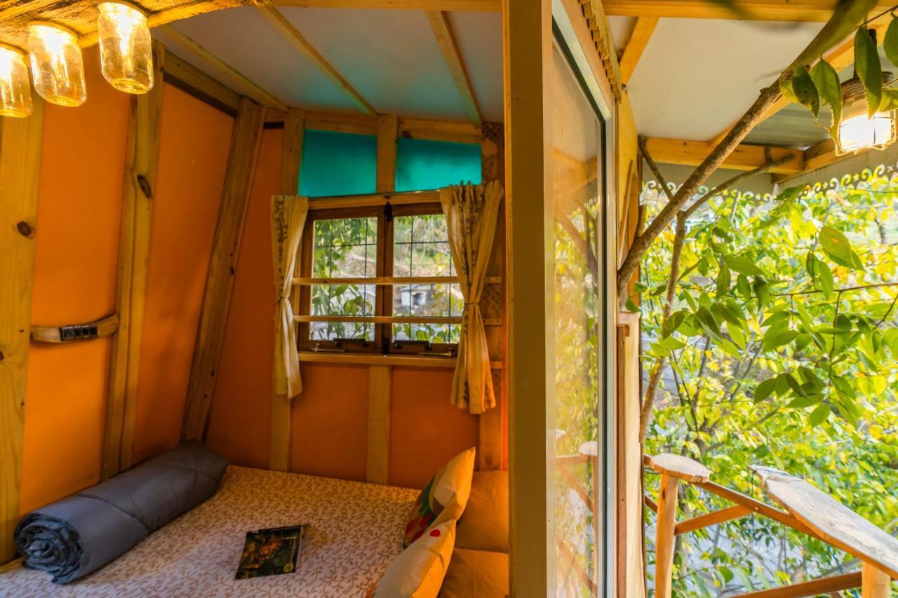 Zostel Plus Mussoorie- Kempty Exterior photo