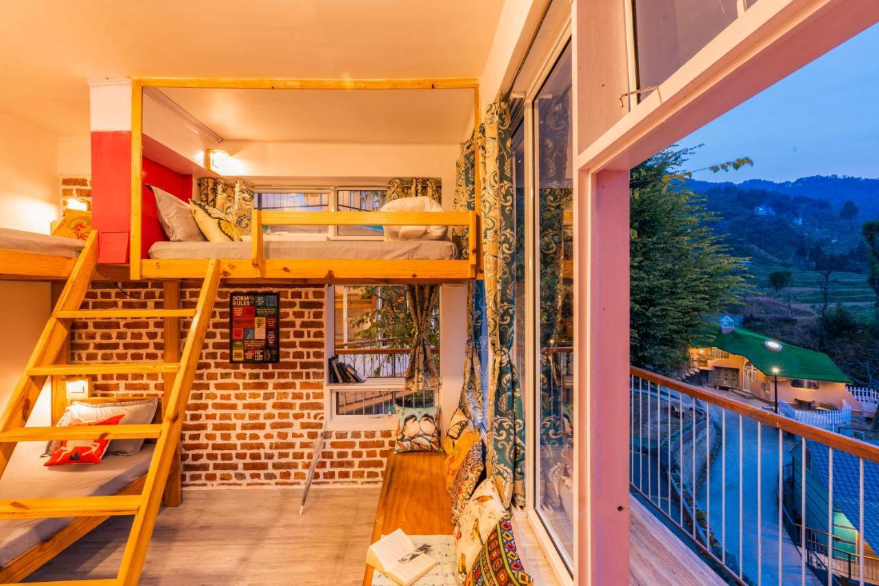 Zostel Plus Mussoorie- Kempty Exterior photo