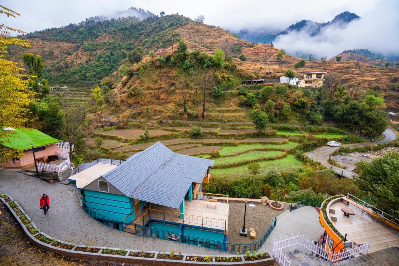 Zostel Plus Mussoorie- Kempty Exterior photo